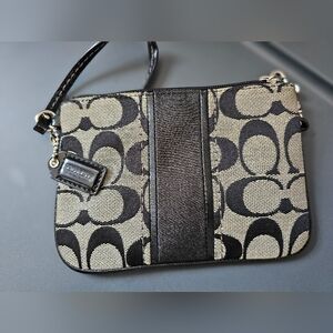 Coach Black and Cream Signature Wristlet